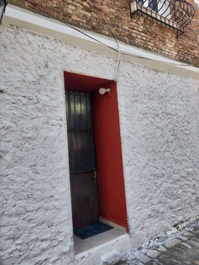 Private Apartment Elbasan Historic Center Ngoại thất bức ảnh