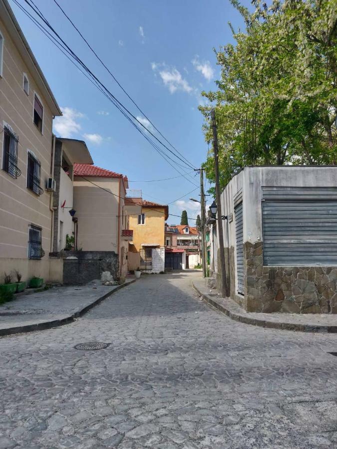 Private Apartment Elbasan Historic Center Ngoại thất bức ảnh